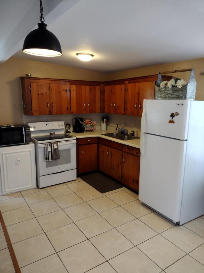 Cozy Vintage Waterfront Home With Fireplace And Kayaks سبرينغ هيل المظهر الخارجي الصورة